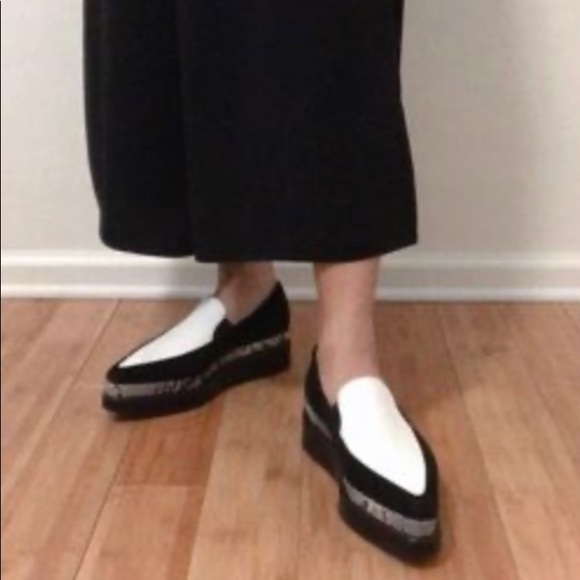 Black and white leather loafers - Picture 1 of 5
